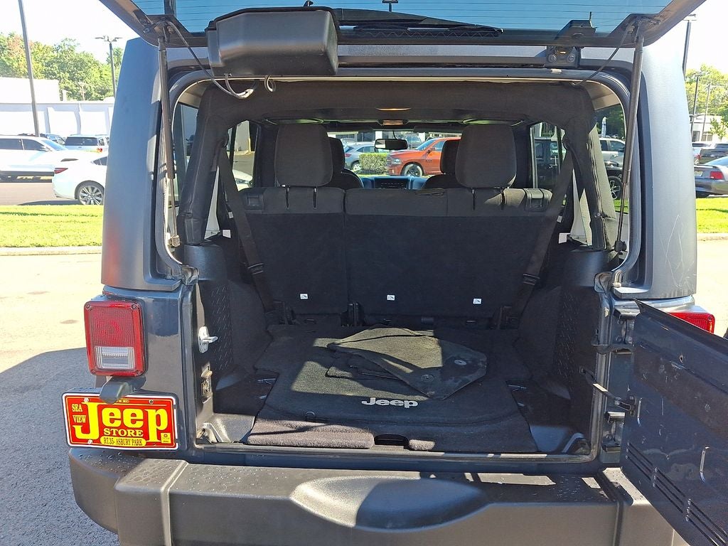 2016 Jeep Wrangler Unlimited Sport