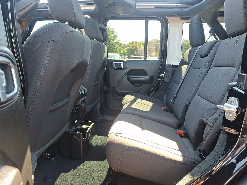 2022 Jeep Wrangler Unlimited Willys