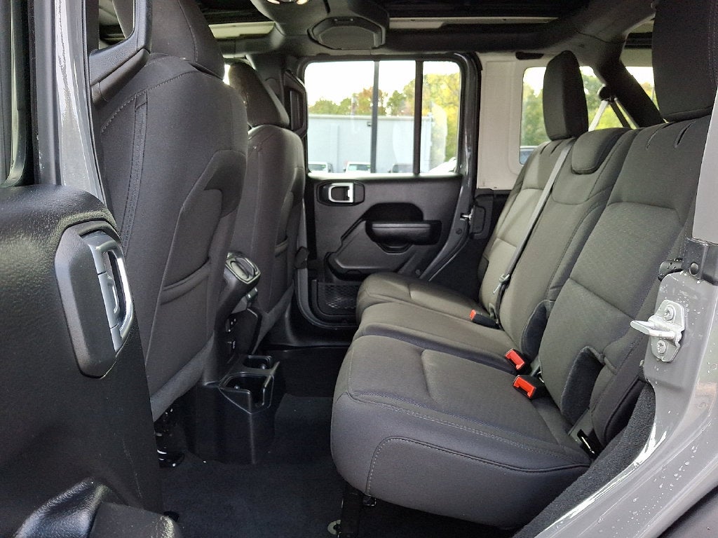 2022 Jeep Wrangler Unlimited Willys