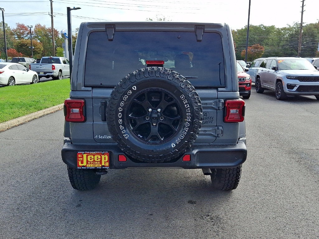 2022 Jeep Wrangler Unlimited Willys