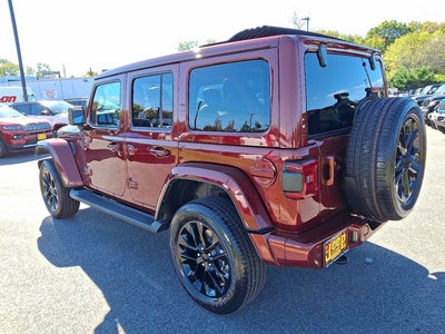 2021 Jeep Wrangler Unlimited Sahara High Altitude