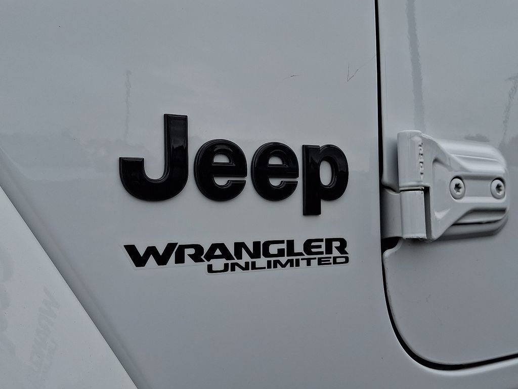 2022 Jeep Wrangler Unlimited Sahara High Altitude