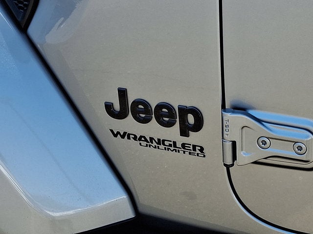 2021 Jeep Wrangler Unlimited Sahara High Altitude