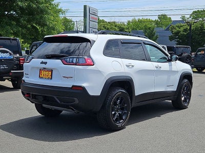 2022 Jeep Cherokee Trailhawk