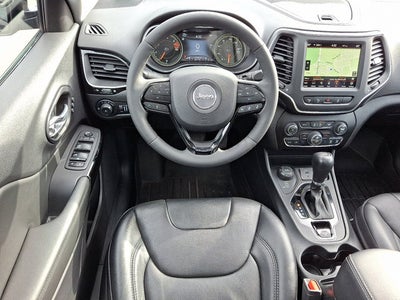 2023 Jeep Cherokee Altitude Lux