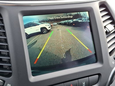 2023 Jeep Cherokee Altitude Lux