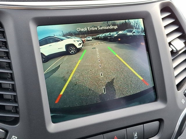 2023 Jeep Cherokee Altitude Lux