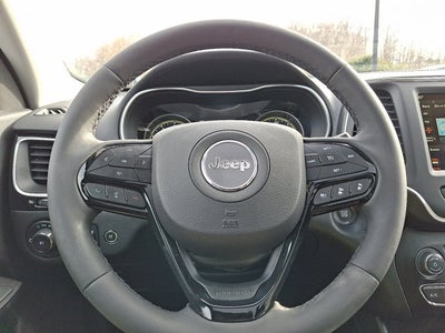 2023 Jeep Cherokee Altitude Lux