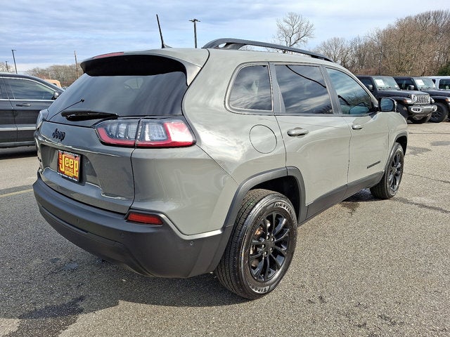 2023 Jeep Cherokee Altitude Lux
