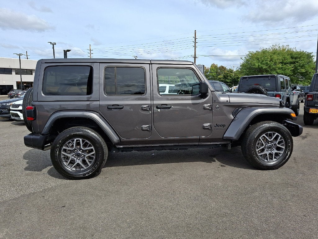 2025 Jeep Wrangler Sahara