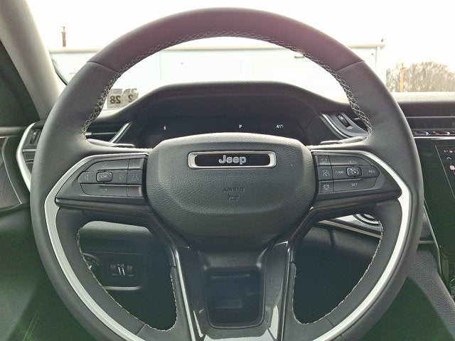 2023 Jeep Grand Cherokee Laredo