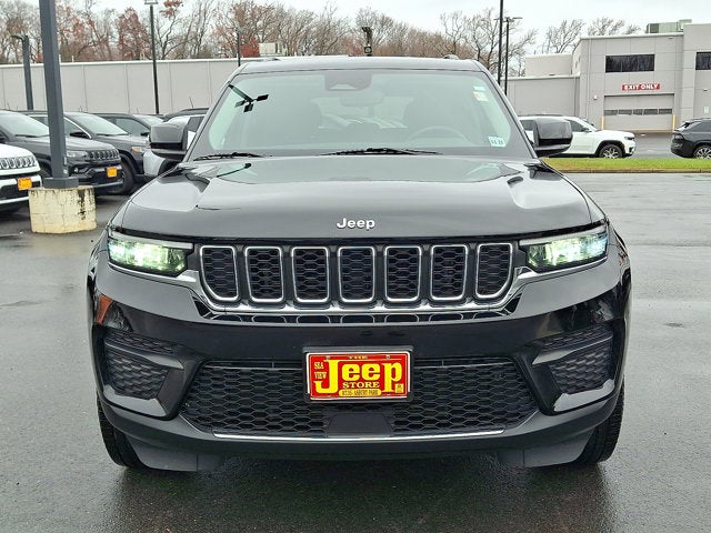 2023 Jeep Grand Cherokee Laredo