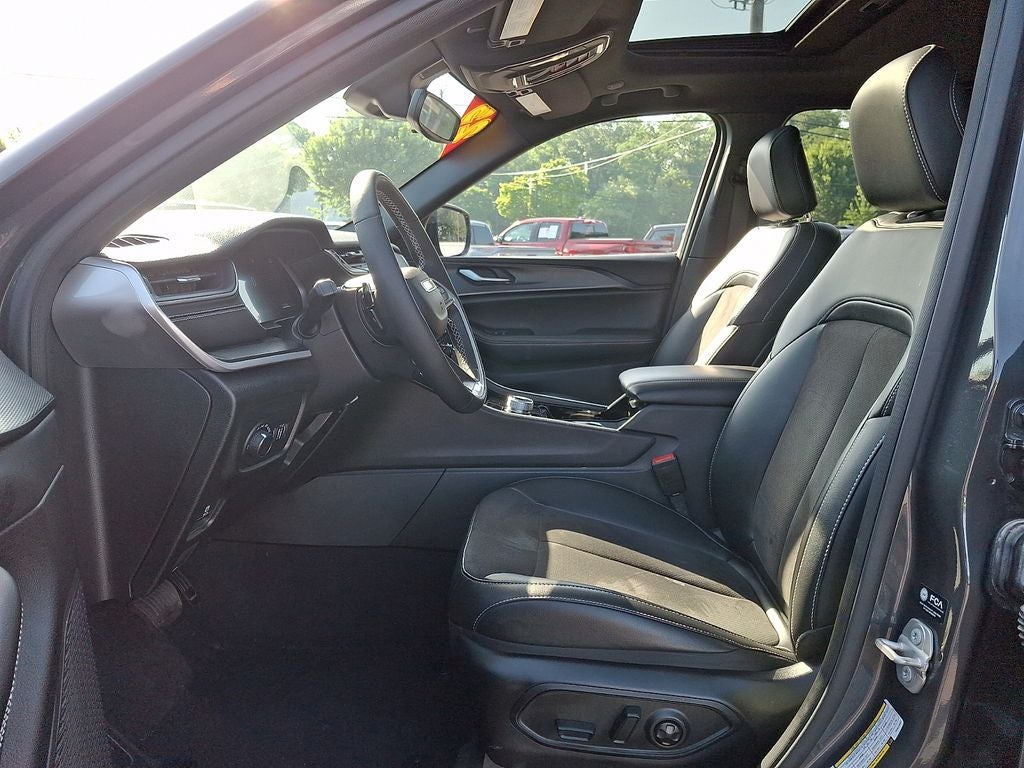 2023 Jeep Grand Cherokee Altitude X