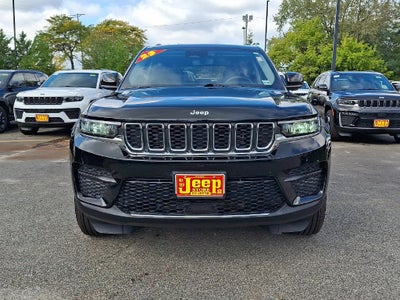 2023 Jeep Grand Cherokee Laredo X