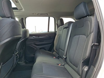 2023 Jeep Grand Cherokee Laredo X