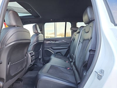 2022 Jeep Grand Cherokee Altitude