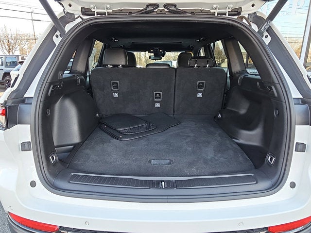 2022 Jeep Grand Cherokee Altitude