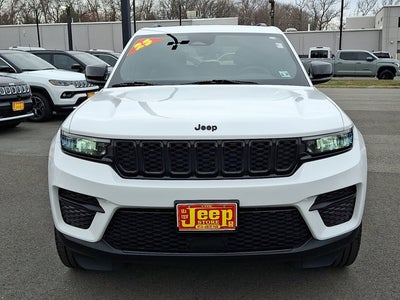 2023 Jeep Grand Cherokee Altitude