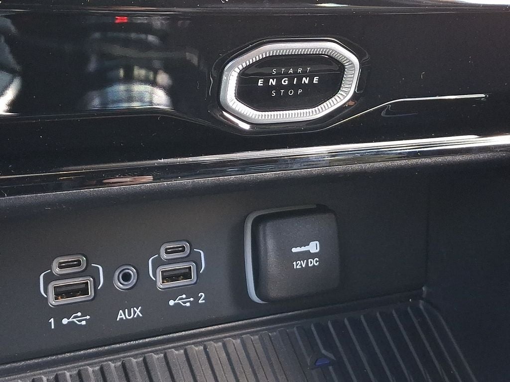 2026 Jeep Grand Cherokee Altitude