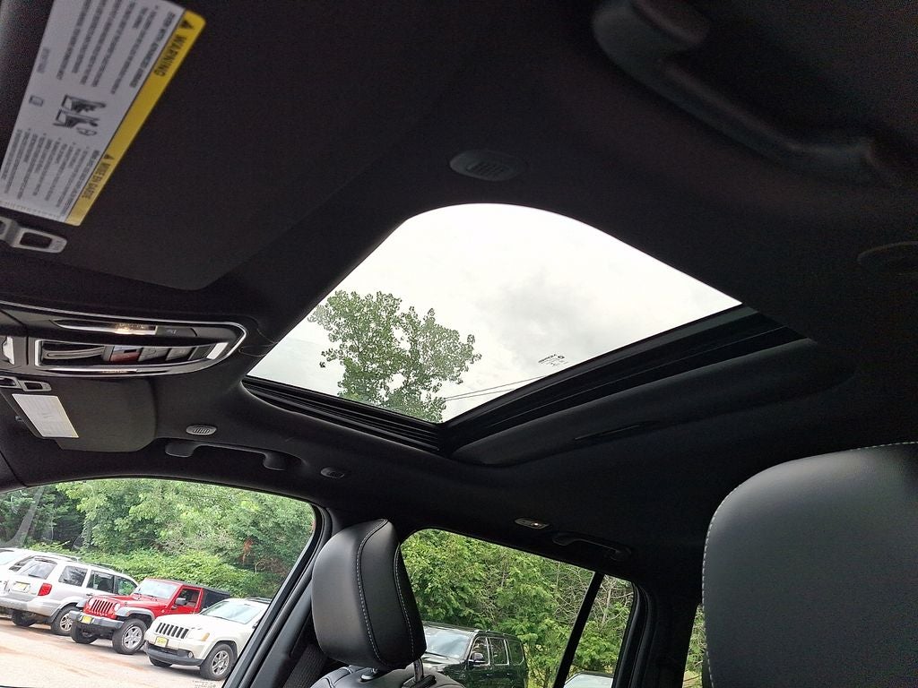 2026 Jeep Grand Cherokee Altitude