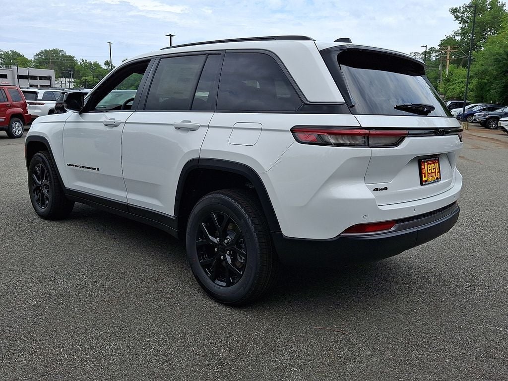 2026 Jeep Grand Cherokee Altitude