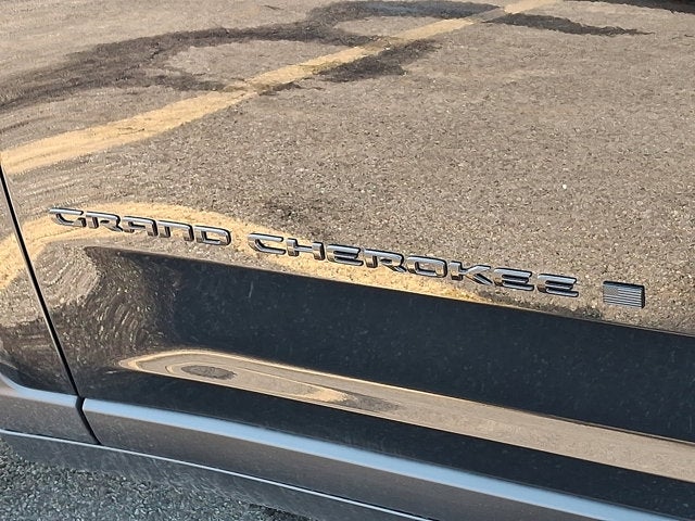 2026 Jeep Grand Cherokee Laredo Altitude