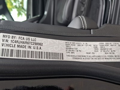 2026 Jeep Grand Cherokee Laredo Altitude