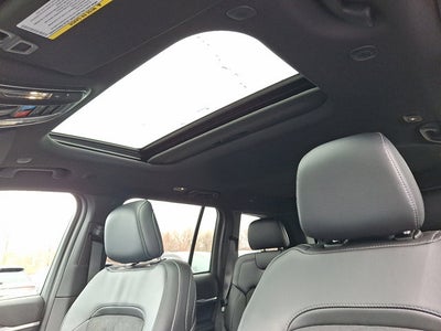 2026 Jeep Grand Cherokee Laredo Altitude