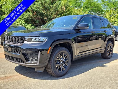 2026 Jeep Grand Cherokee Laredo Altitude