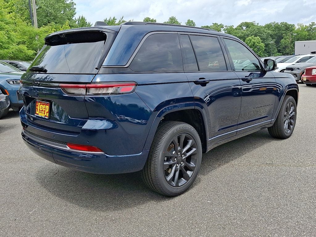 2026 Jeep Grand Cherokee Limited Reserve