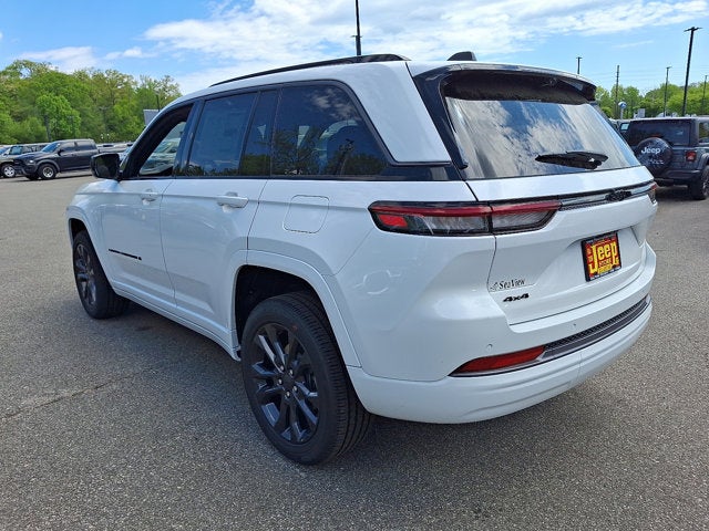 2026 Jeep Grand Cherokee Limited Reserve