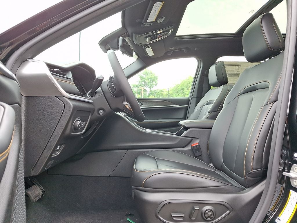 2026 Jeep Grand Cherokee GRAND CHEROKEE 85TH ANNIVERSARY EDITION 4X4