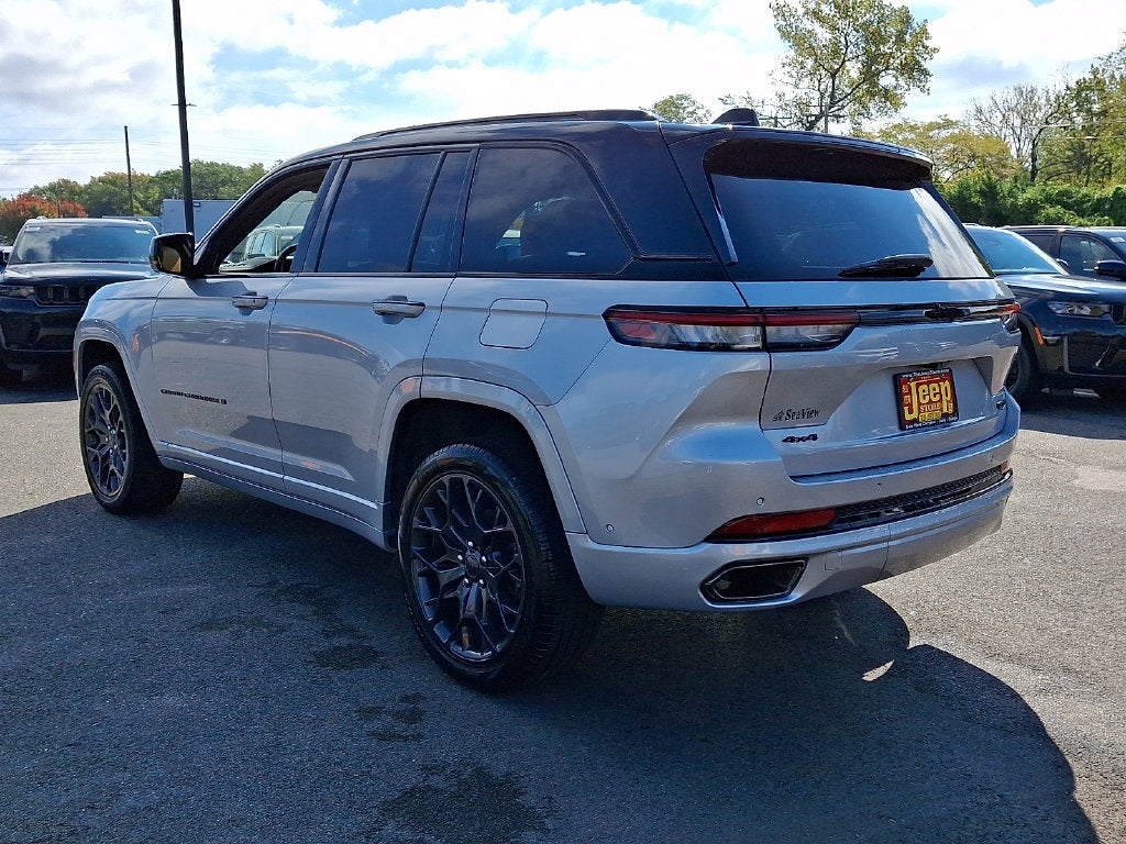 2025 Jeep Grand Cherokee Summit Reserve