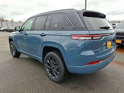 2026 Jeep Grand Cherokee Summit