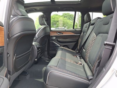 2026 Jeep Grand Cherokee Summit