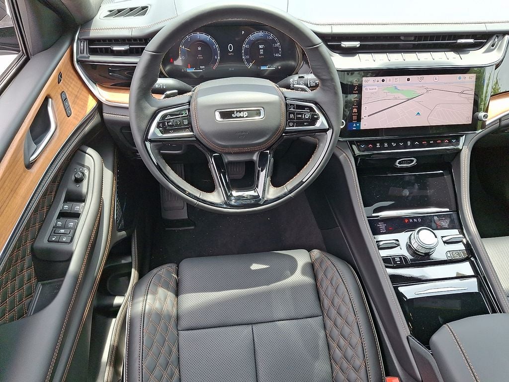 2026 Jeep Grand Cherokee Summit