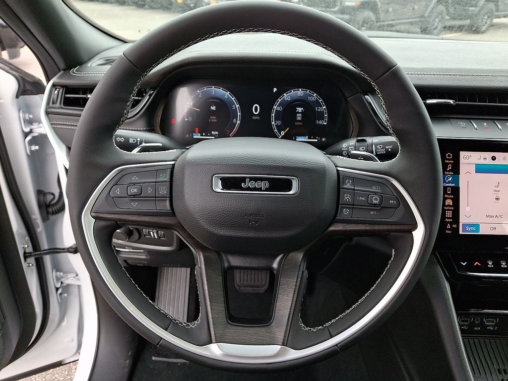 2026 Jeep Grand Cherokee L Laredo