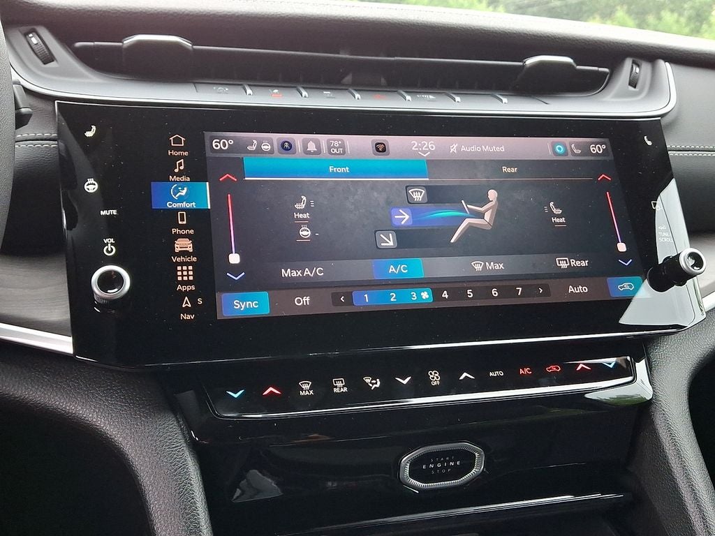 2026 Jeep Grand Cherokee L Laredo