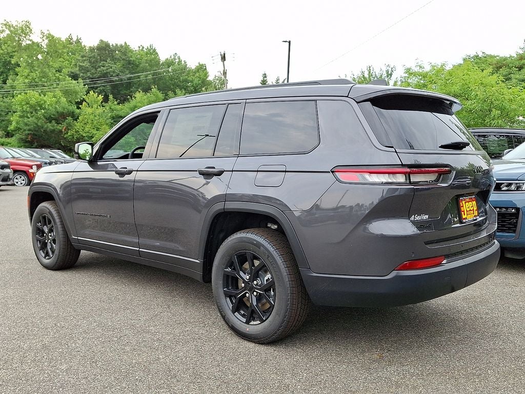 2026 Jeep Grand Cherokee L Laredo