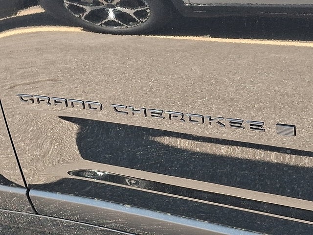 2026 Jeep Grand Cherokee L Laredo Altitude