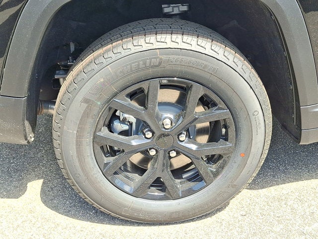 2026 Jeep Grand Cherokee L Laredo Altitude