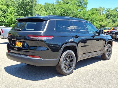 2026 Jeep Grand Cherokee L Laredo