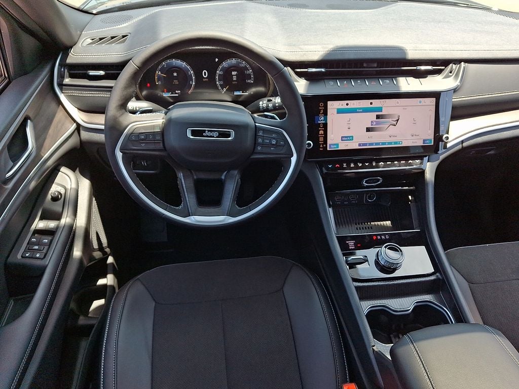 2026 Jeep Grand Cherokee L Laredo