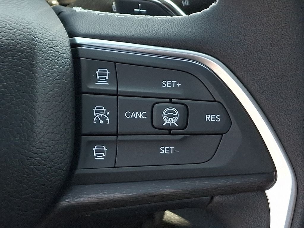2026 Jeep Grand Cherokee L Laredo