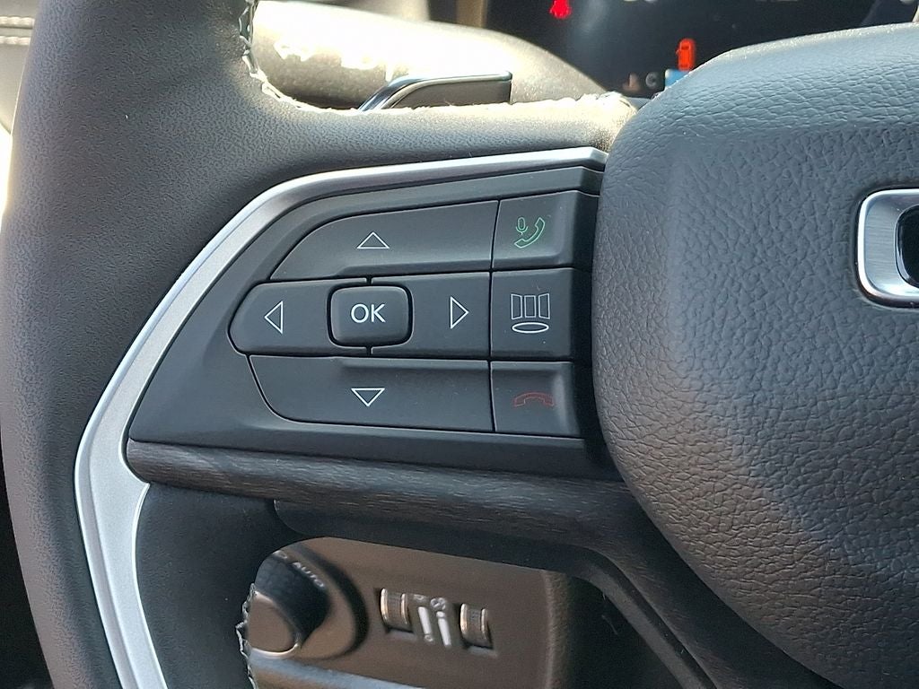 2026 Jeep Grand Cherokee L Laredo