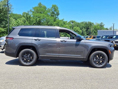 2026 Jeep Grand Cherokee L Laredo