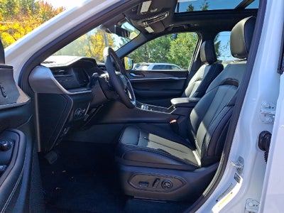 2027 Jeep Grand Cherokee L Limited