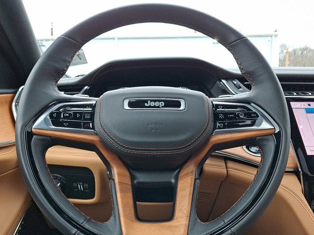 2025 Jeep Grand Cherokee L Summit Reserve