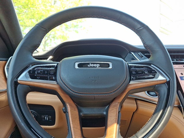 2023 Jeep Grand Cherokee L Summit Reserve