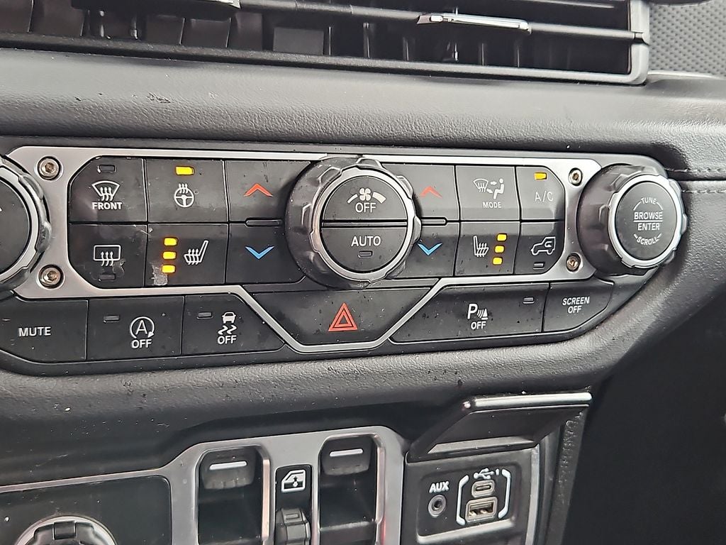 2025 Jeep Wrangler Rubicon X